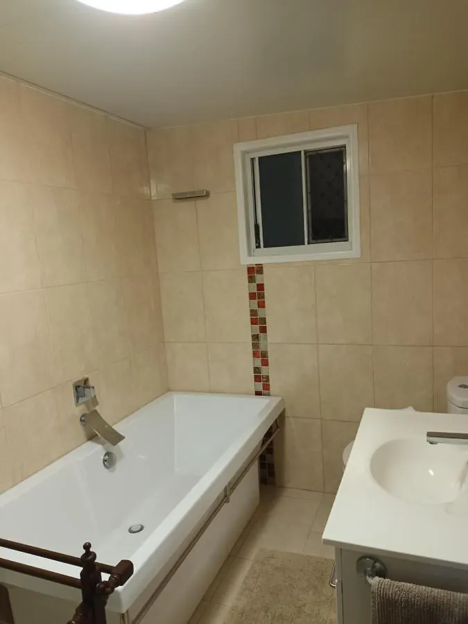 Апартаменты Tropical Poolside Retreat Nelly Bay 0*,  Австралия